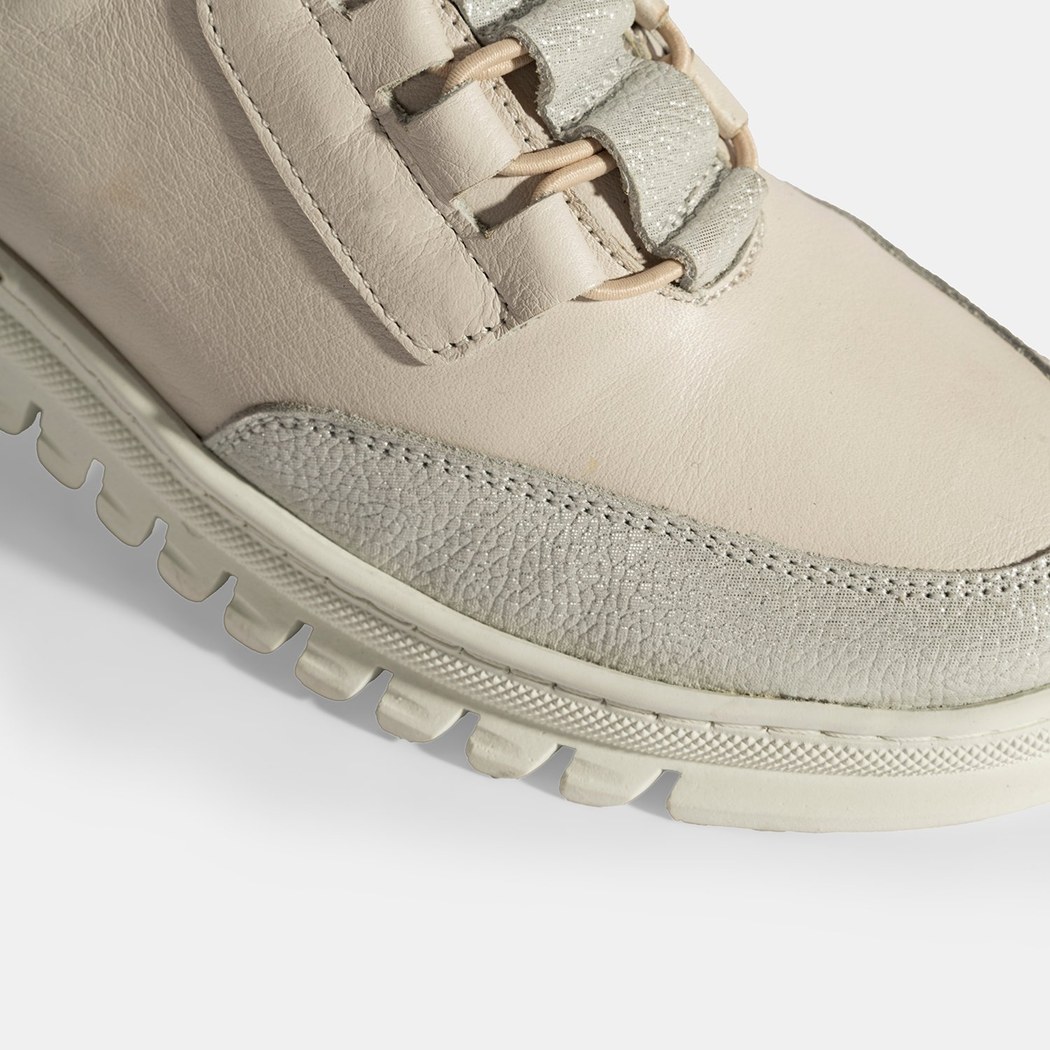 Kadın Beyaz DesaComfort Deri Bağcıklı Günlük Ayakkabı