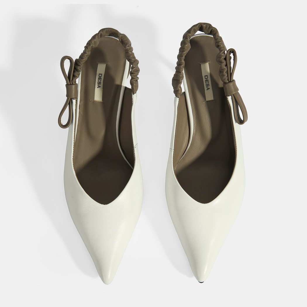 Kadın Beyaz Fiyonk Detaylı Lastik Bantlı Deri Topuklu Ayakkabı