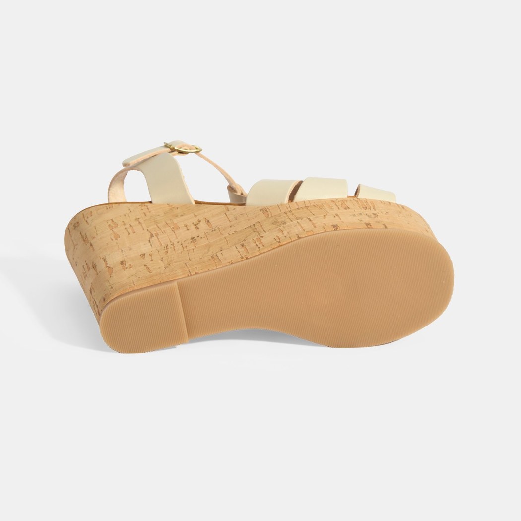 Kadın Beyaz Toka Aksesuarlı T-Bant Deri Dolgu Topuklu Sandalet