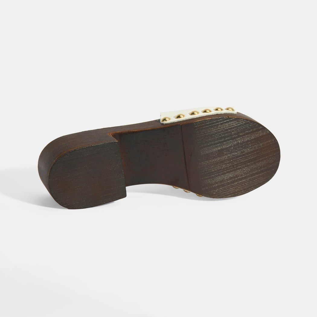 Kadın Beyaz Zımba Detaylı Topuklu Terlik