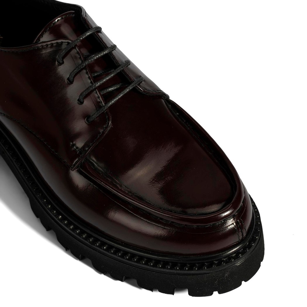 Kadın Bordo Bağcıklı Kalın Tabanlı Deri Günlük Ayakkabı