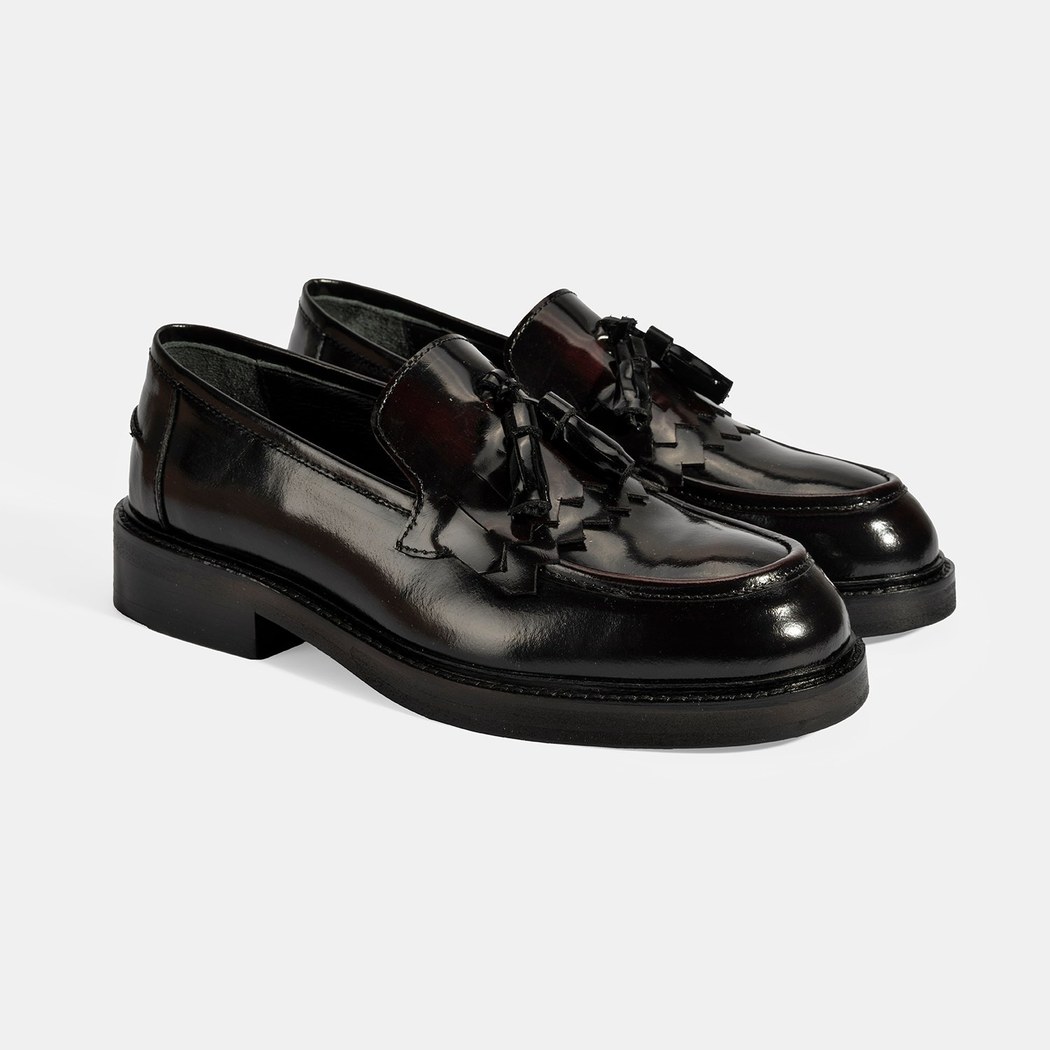 Kadın Bordo Püskül Detaylı Deri Loafer