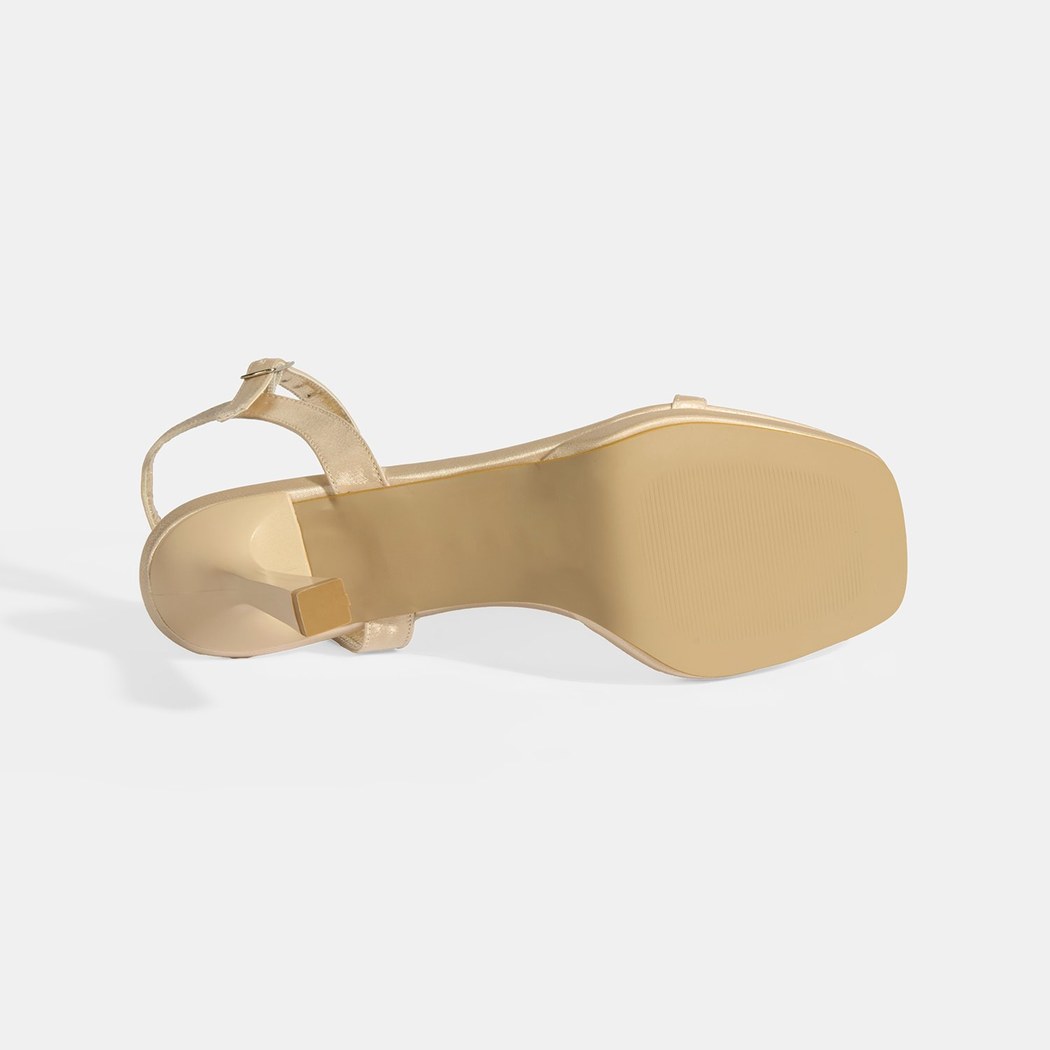 Kadın Gold Toka Detaylı Topuklu Abiye Sandalet