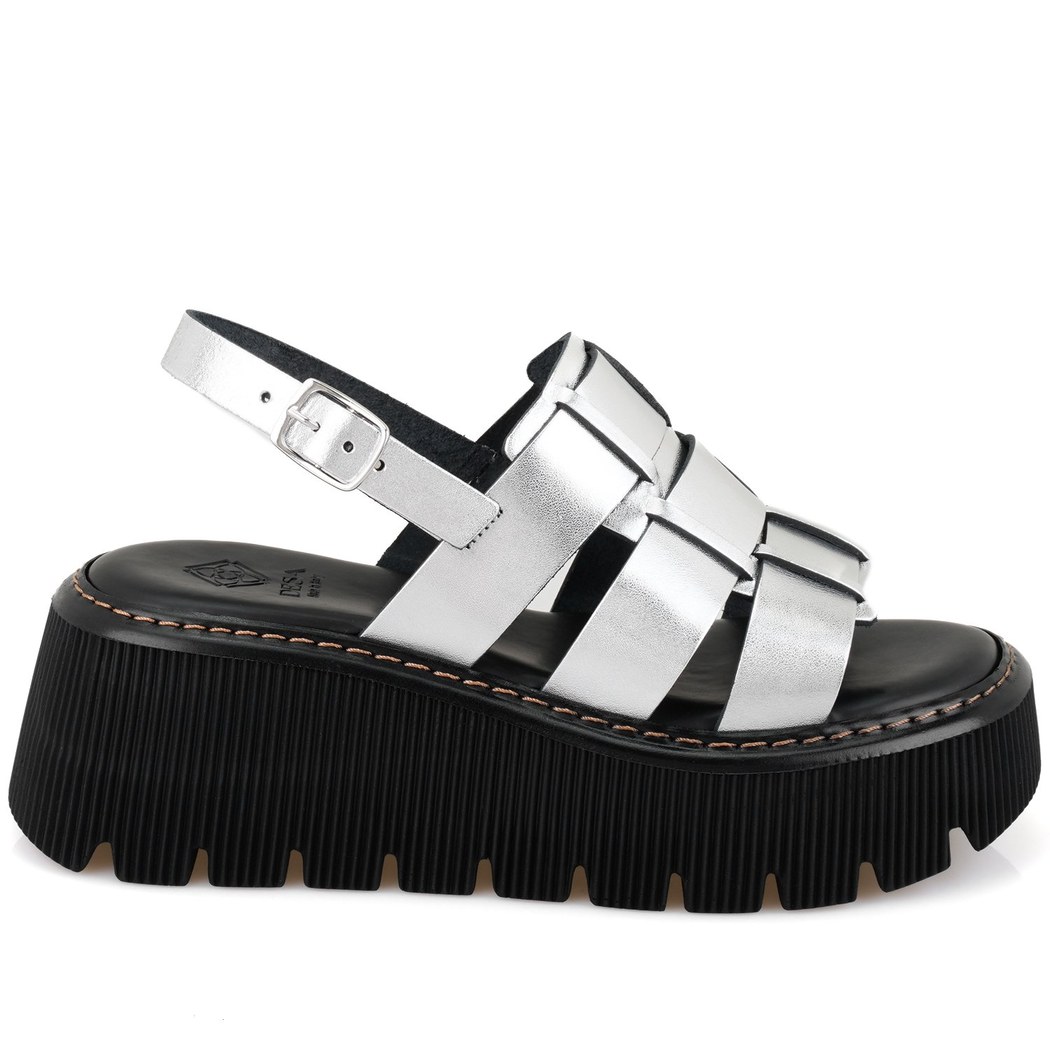 Kadın Gri Dolgu Tabanlı Deri Sandalet