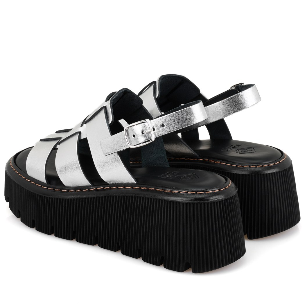 Kadın Gri Dolgu Tabanlı Deri Sandalet