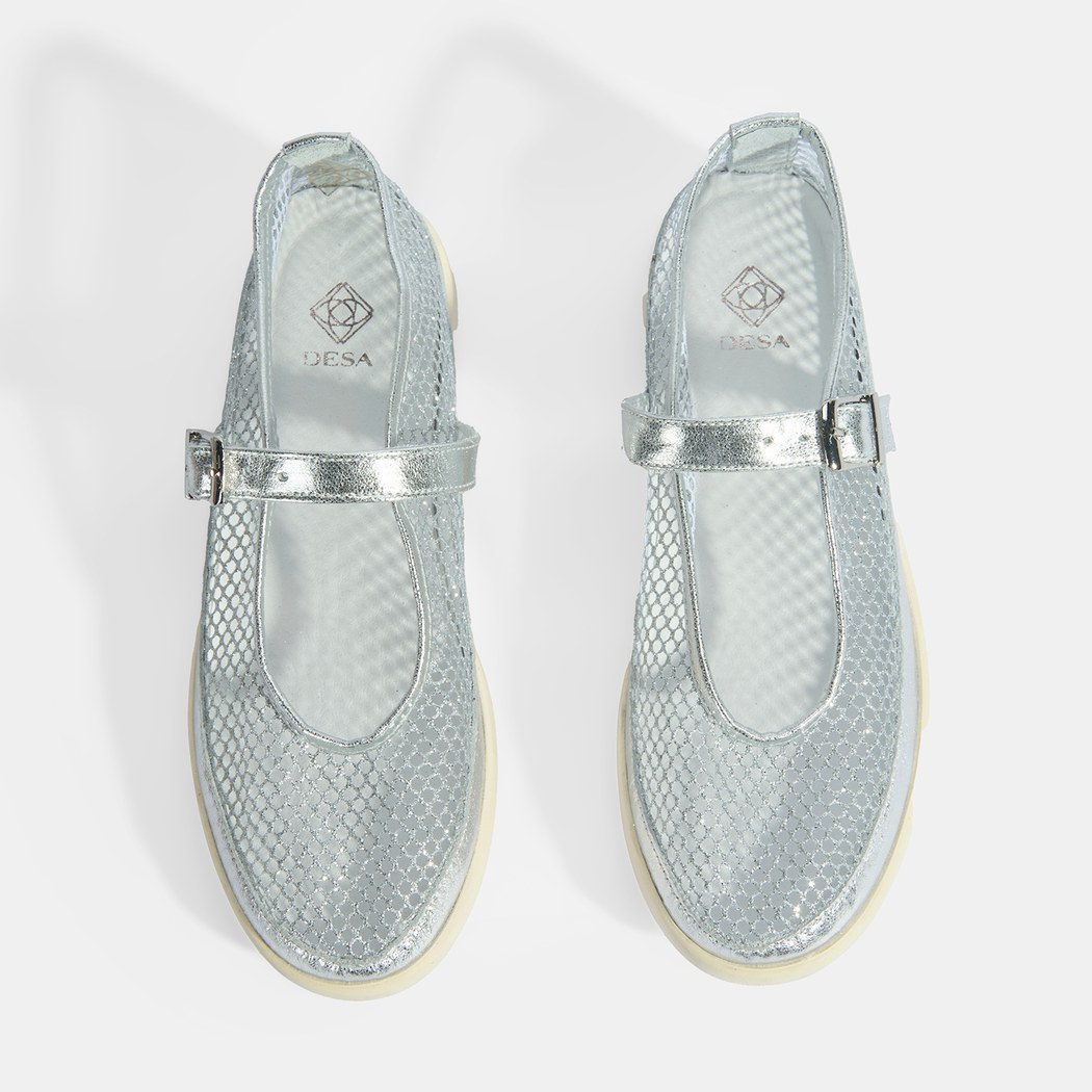 Kadın Gümüş Ayarlanabilir Tokalı File Detaylı Ayakkabı