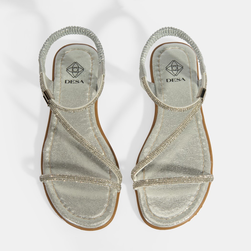 Kadın Gümüş Lastik Bantlı Taşlı Sandalet