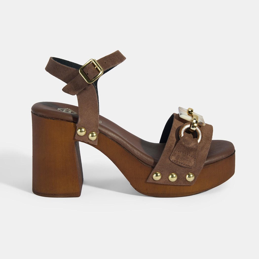 Kadın Kahve Aksesuar Detaylı Ayarlanabilir Tokalı Süet Topuklu Sandalet