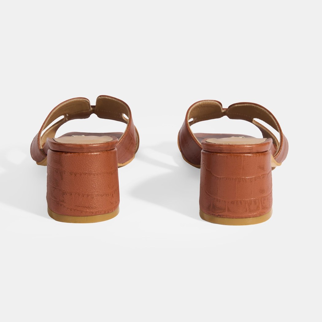 Kadın Kahve Deri Topuklu Terlik