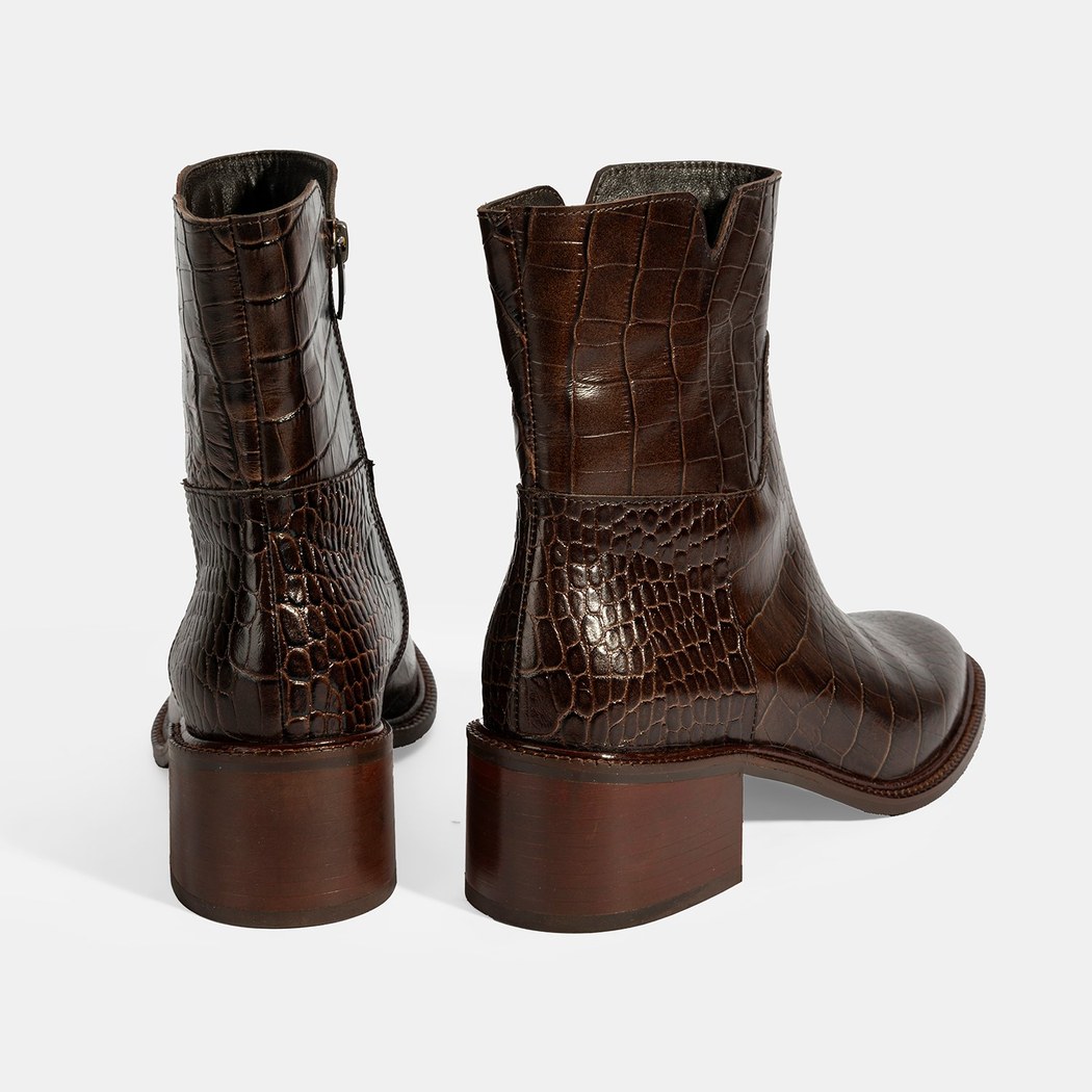 Kadın Kahve Kroko Baskılı Fermuarlı Deri Topuklu Bot