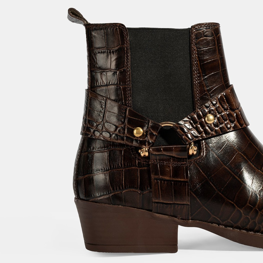 Kadın Kahve Kroko Baskılı Lastik Detaylı Deri Bot