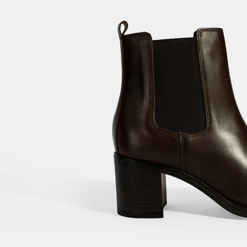 Kadın Kahve Lastikli Topuklu Deri Bot