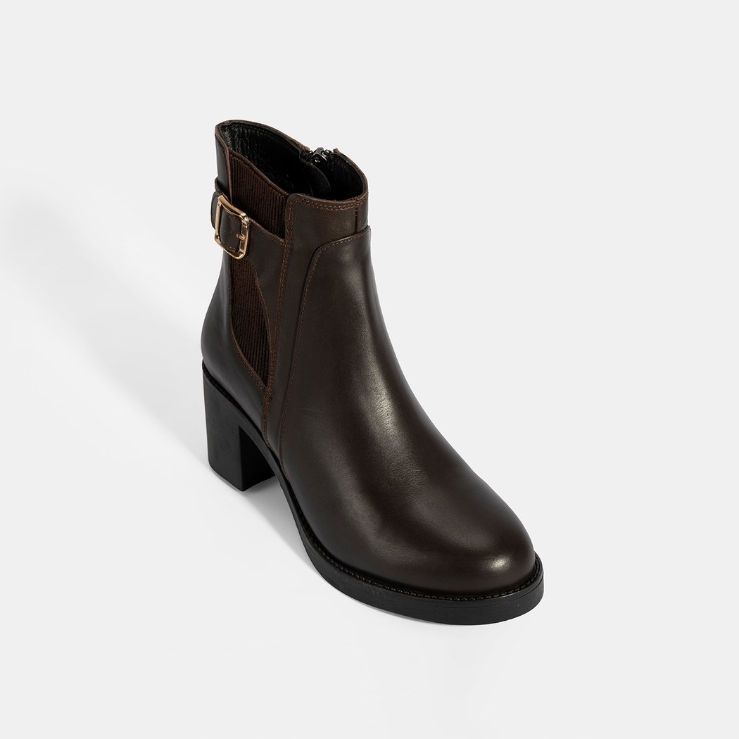 Kadın Kahve Metal Toka Detaylı Topuklu Deri Bot