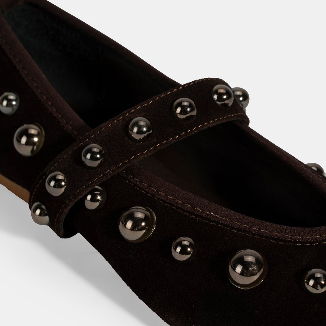 Kadın Kahve Metal Zımba Detaylı Mary Jane Babet