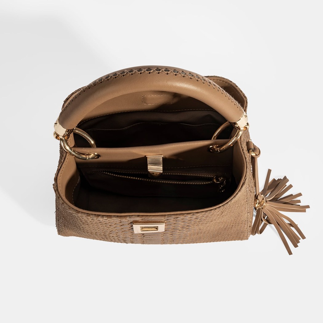 Kadın Kahve Püskül Aksesuarlı Deri El Çantası