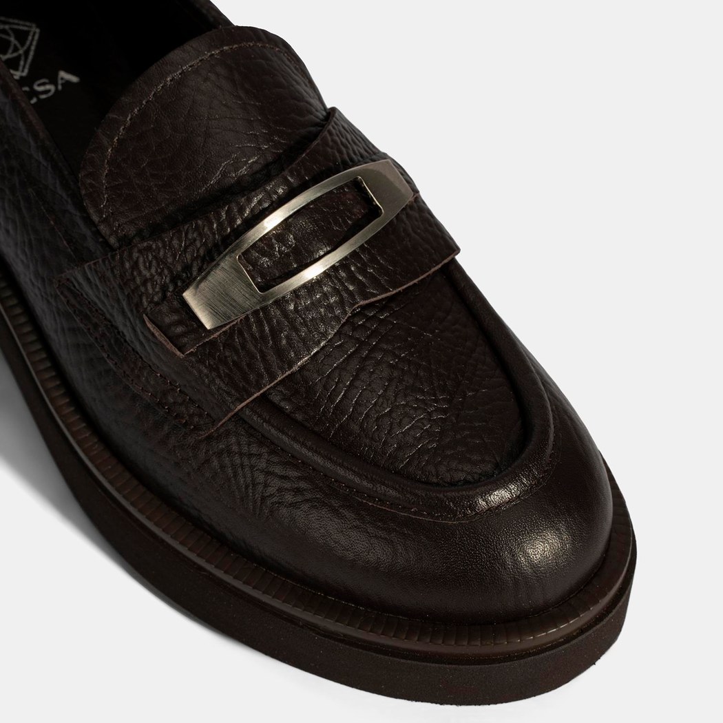 Kadın Kahve Toka Aksesuarlı Kalın Tabanlı Deri Loafer