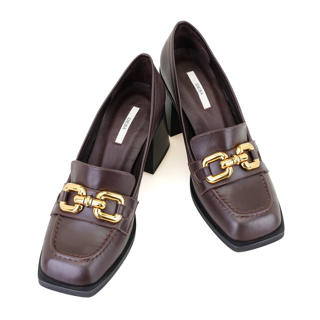 Kadın Kahve Toka Aksesuarlı Topuklu Deri Loafer