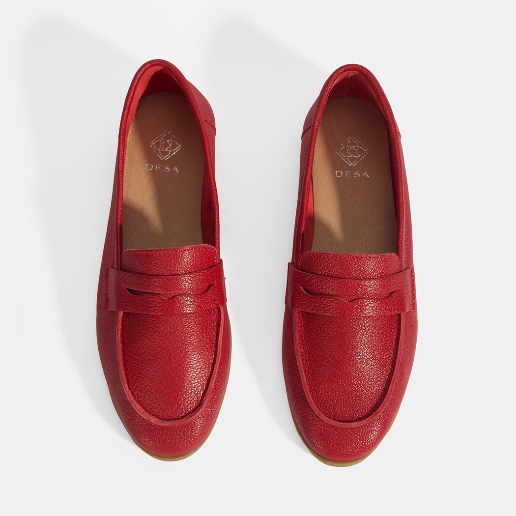 Kadın Kırmızı Slip-On Deri Loafer