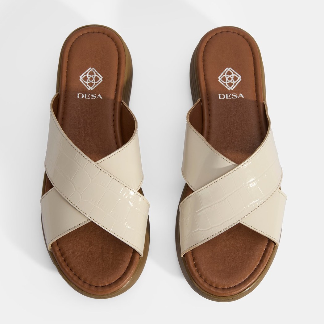 Kadın Krem Dolgu Topuklu Deri Terlik