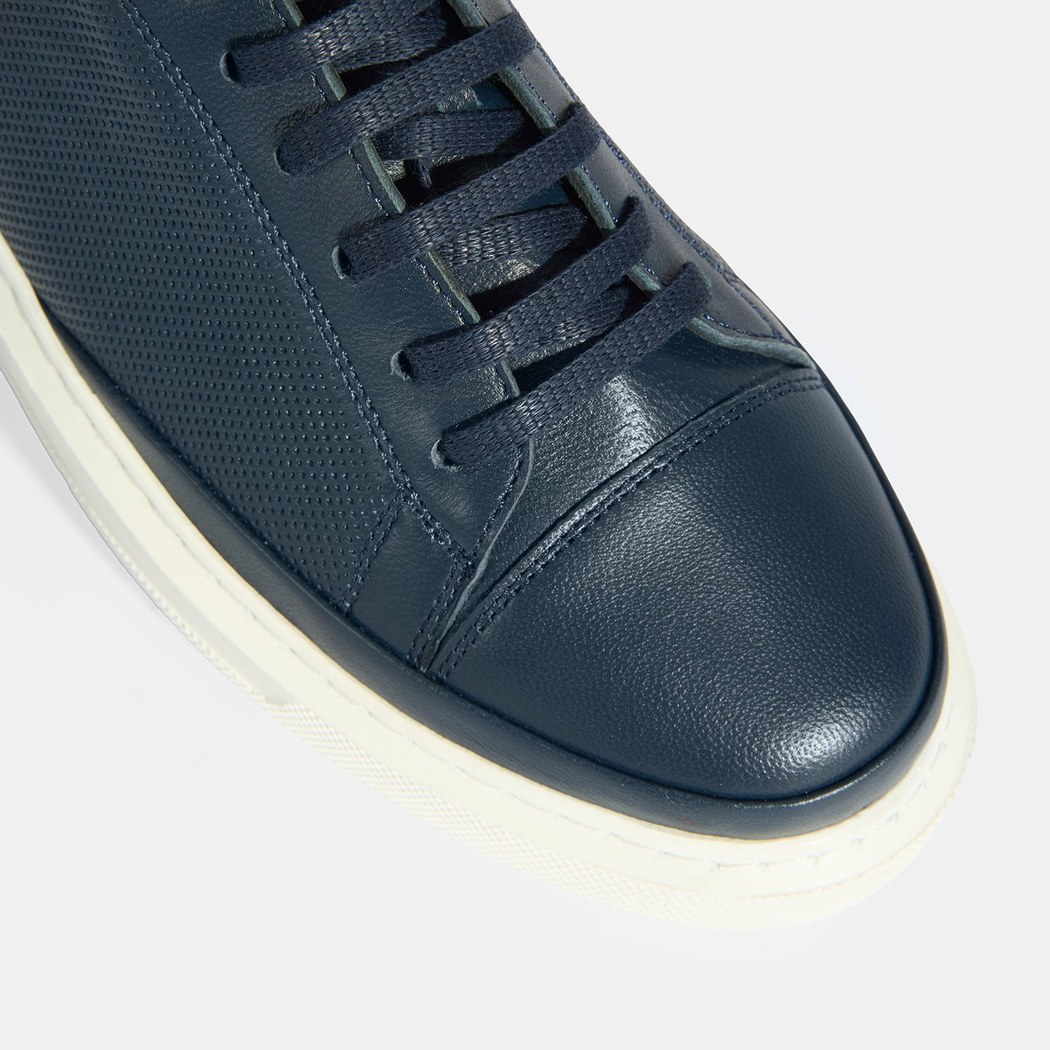 Kadın Lacivert Deri Bağcıklı Spor Ayakkabı