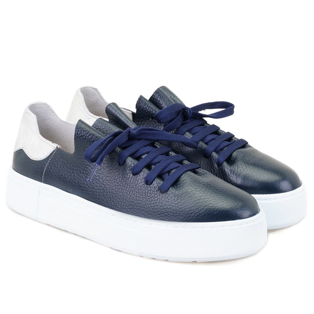 Kadın Lacivert Deri Spor Ayakkabı