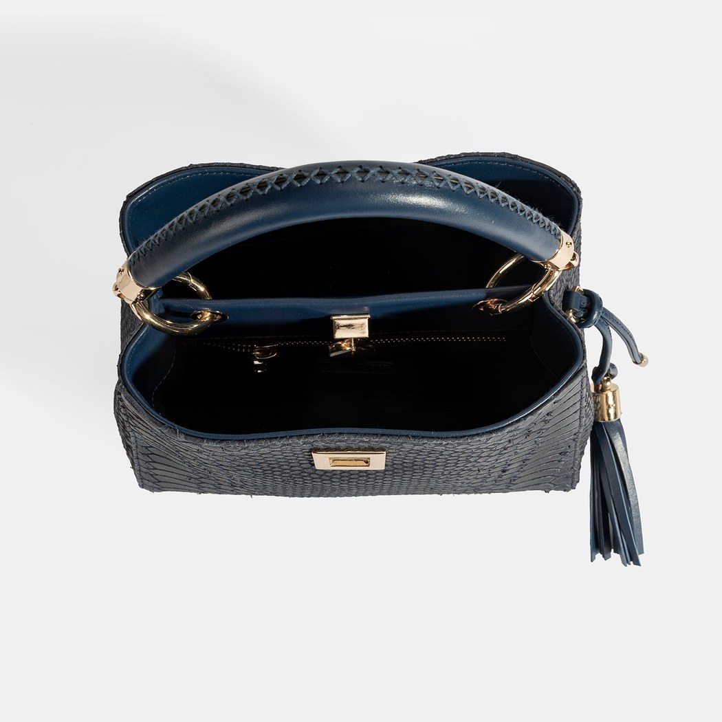 Kadın Lacivert Püskül Aksesuarlı Deri El Çantası