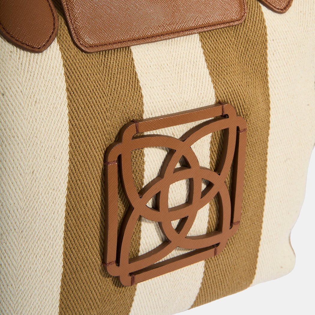 Kadın Monogram Logolu Vizon Çizgili Kumaş Midi Omuz Çantası