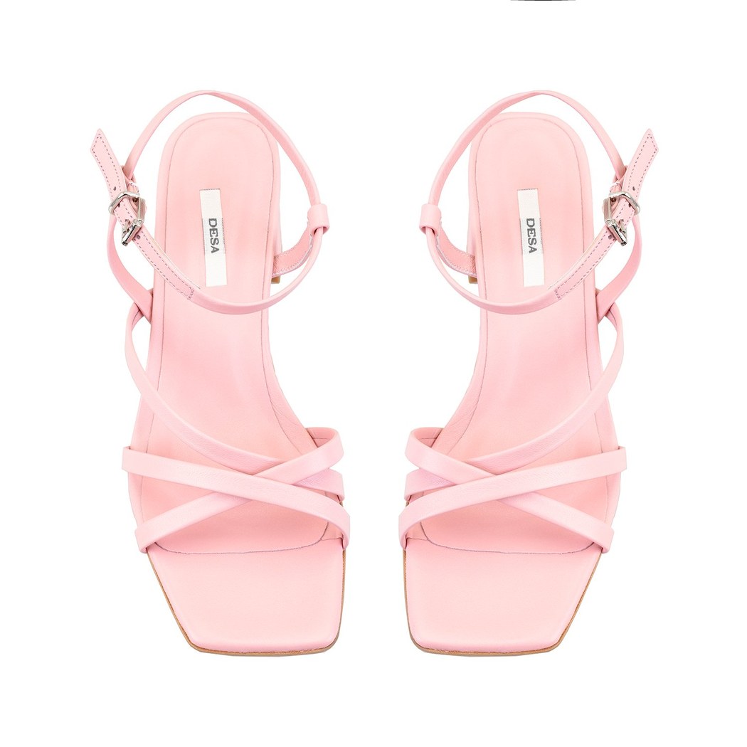 Kadın Pembe Ayarlanabilir Tokalı Topuklu Deri Sandalet