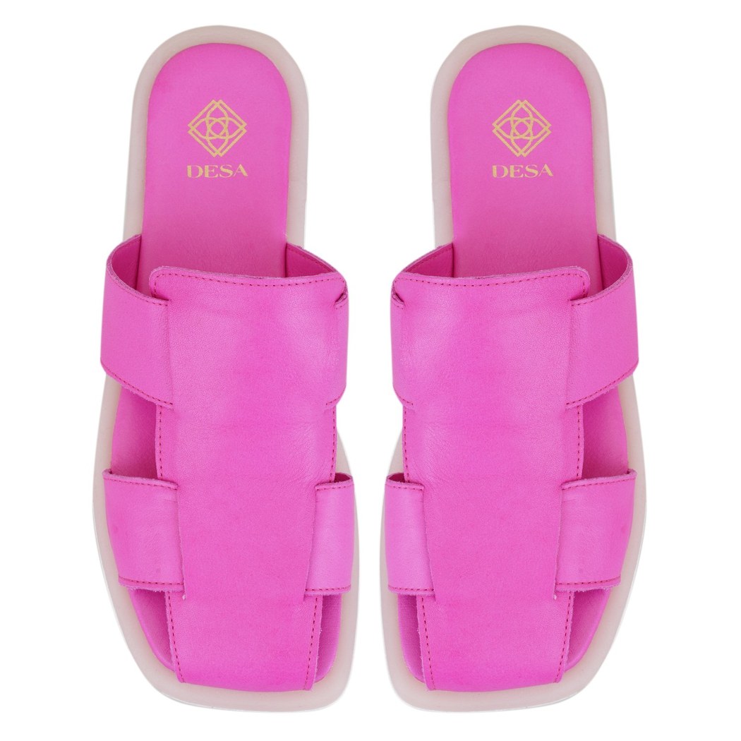 Kadın Pembe Deri Terlik