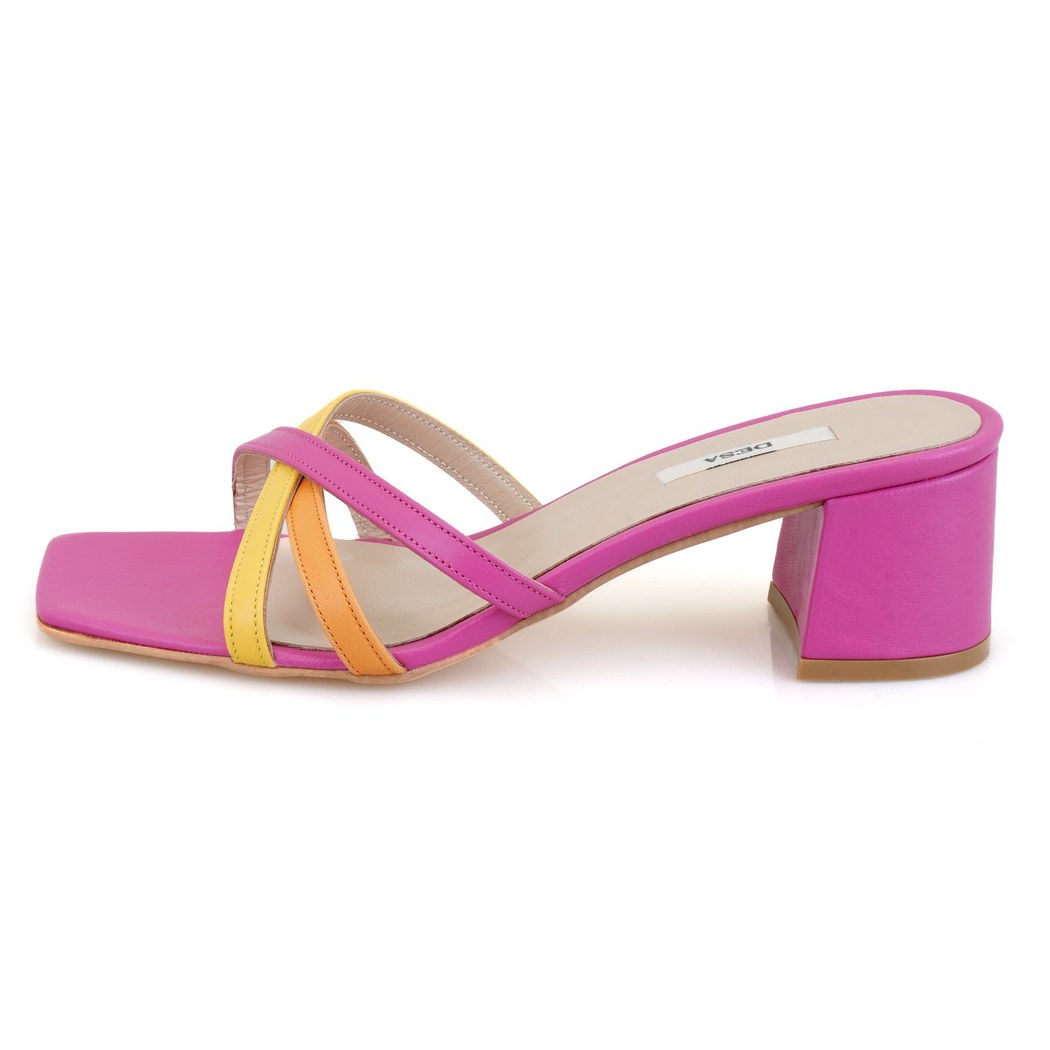 Kadın Pembe Topuklu Deri Terlik