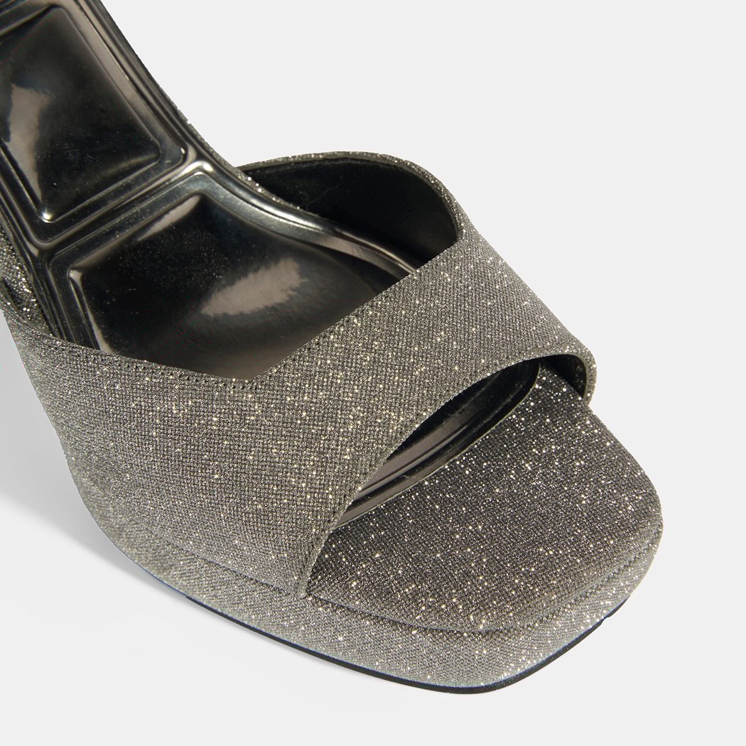 Kadın Platin Toka Detaylı Topuklu Abiye Sandalet