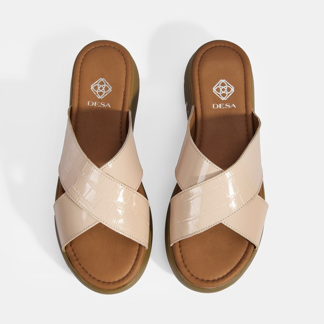 Kadın Pudra Dolgu Topuklu Deri Terlik