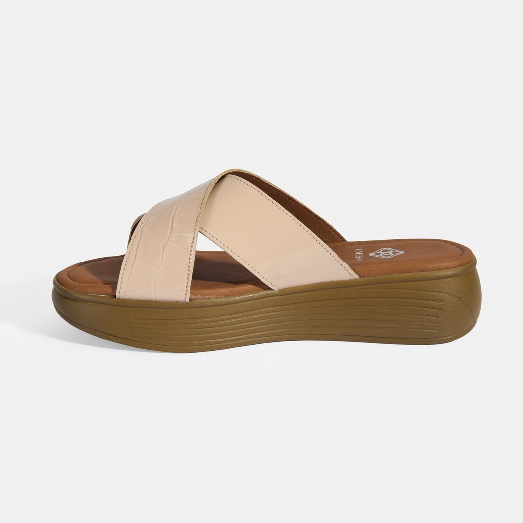 Kadın Pudra Dolgu Topuklu Deri Terlik