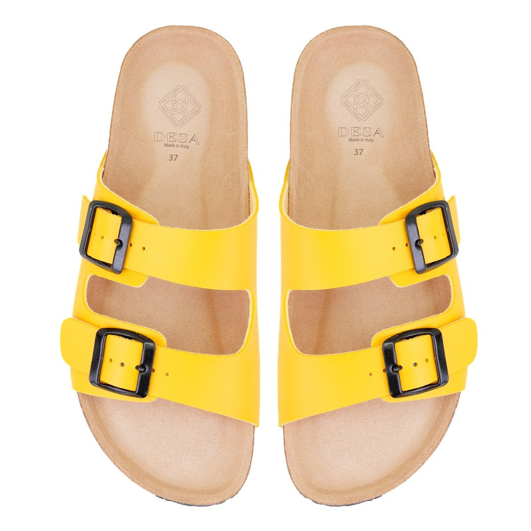 Kadın Sarı Ayarlanabilir Tokalı Terlik