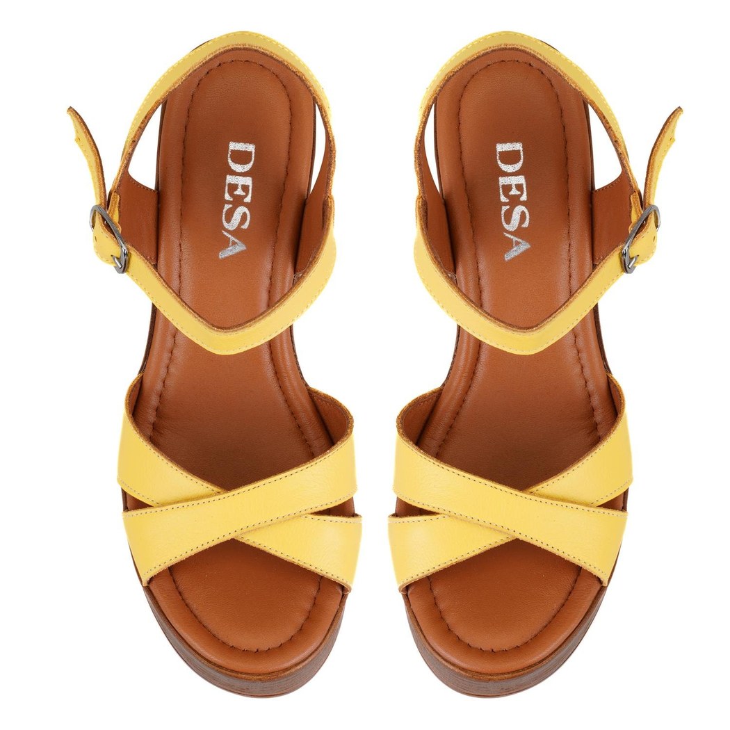 Kadın Sarı Platform Topuklu Deri Sandalet