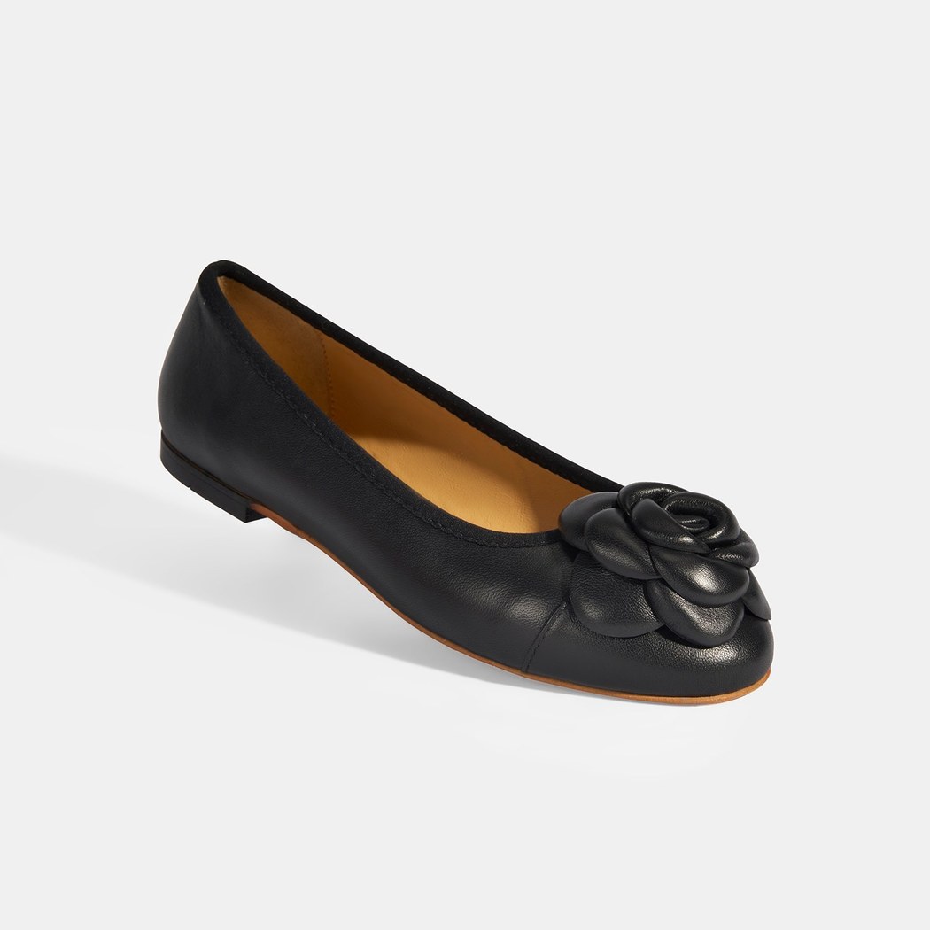 Kadın Siyah Aksesuar Detaylı Deri Babet 