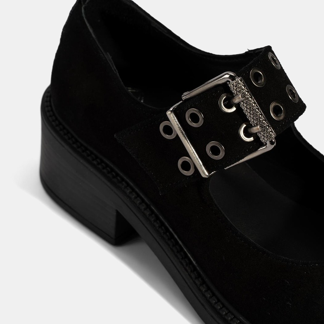 Kadın Siyah Ayarlanabilir Metal Tokalı Mary Jane Süet Ayakkabı