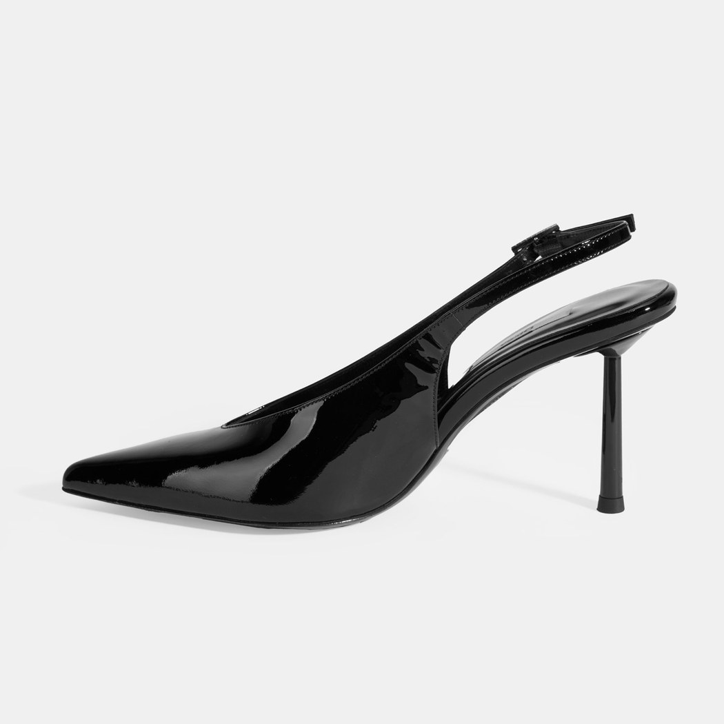 Kadın Siyah Ayarlanabilir Taşlı Toka Detaylı Rugan Topuklu Ayakkabı