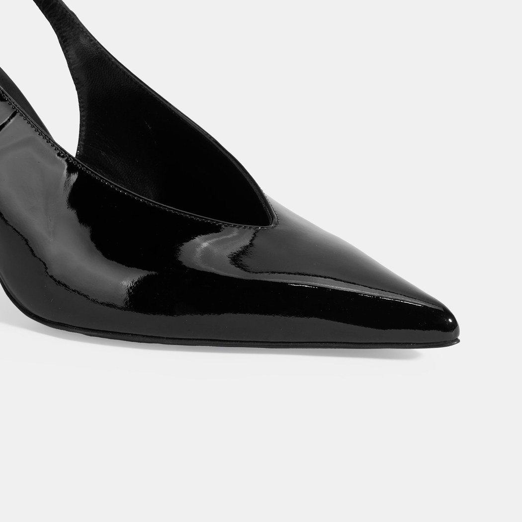 Kadın Siyah Ayarlanabilir Taşlı Toka Detaylı Rugan Topuklu Ayakkabı