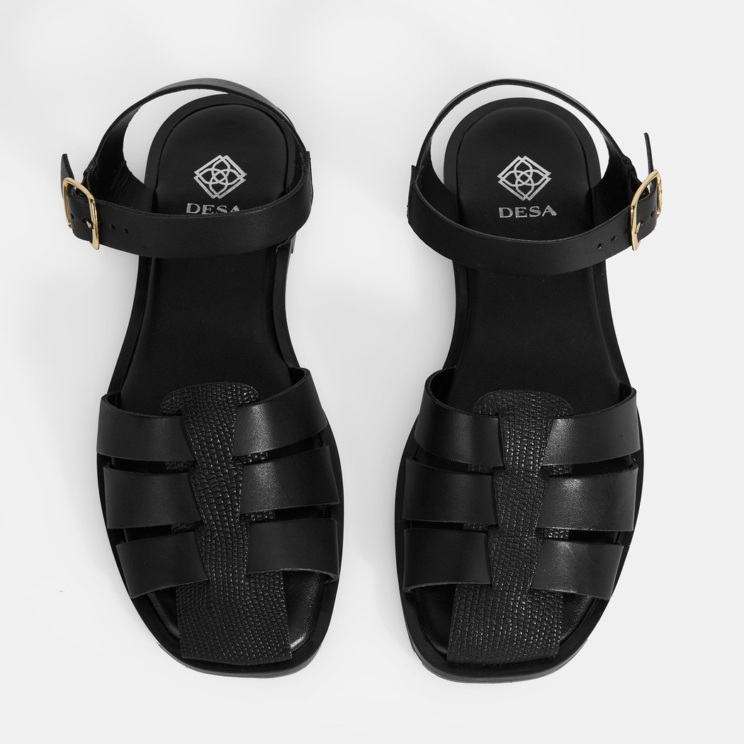 Kadın Siyah Ayarlanabilir Tokalı Deri Sandalet