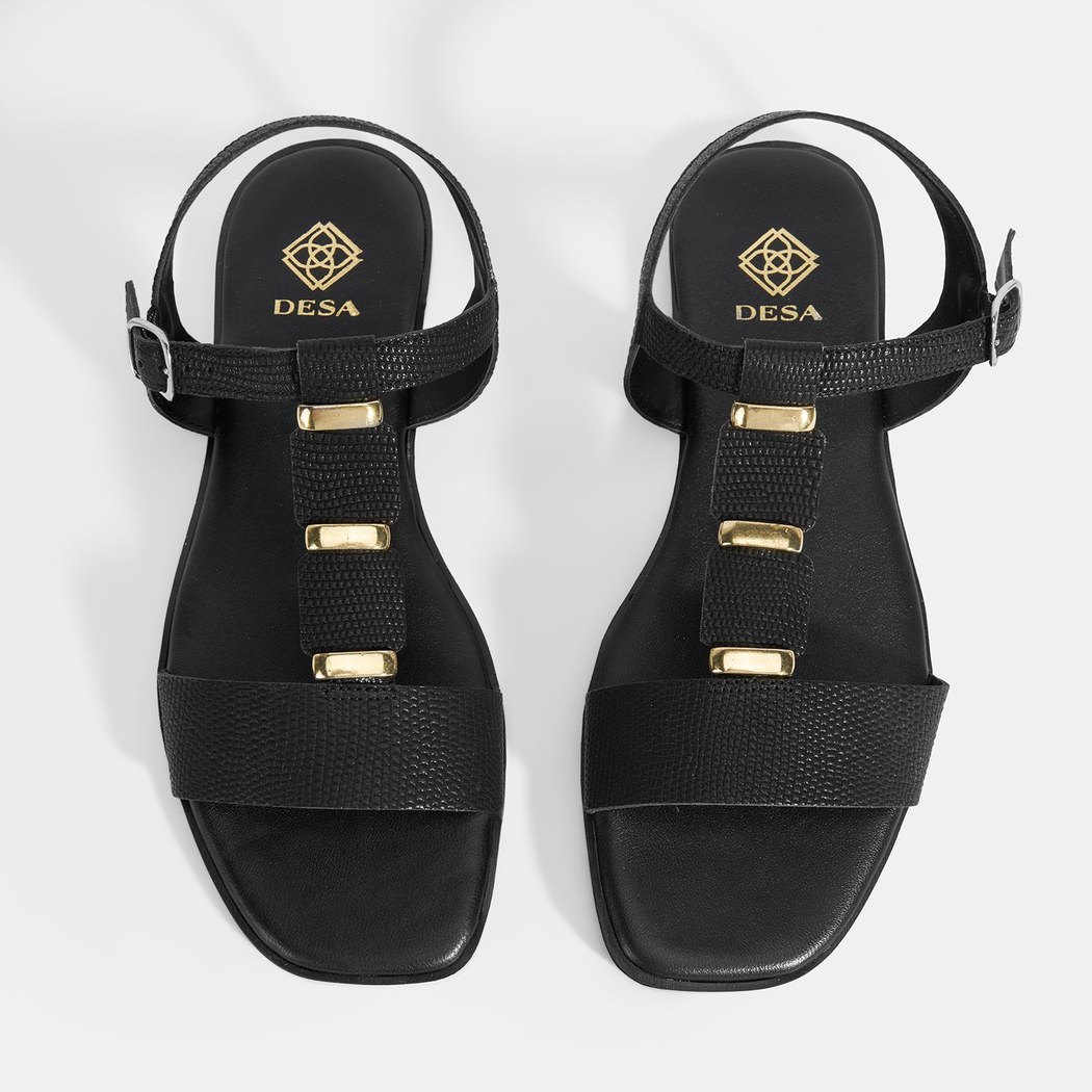 Kadın Siyah Ayarlanabilir Tokalı Deri Sandalet