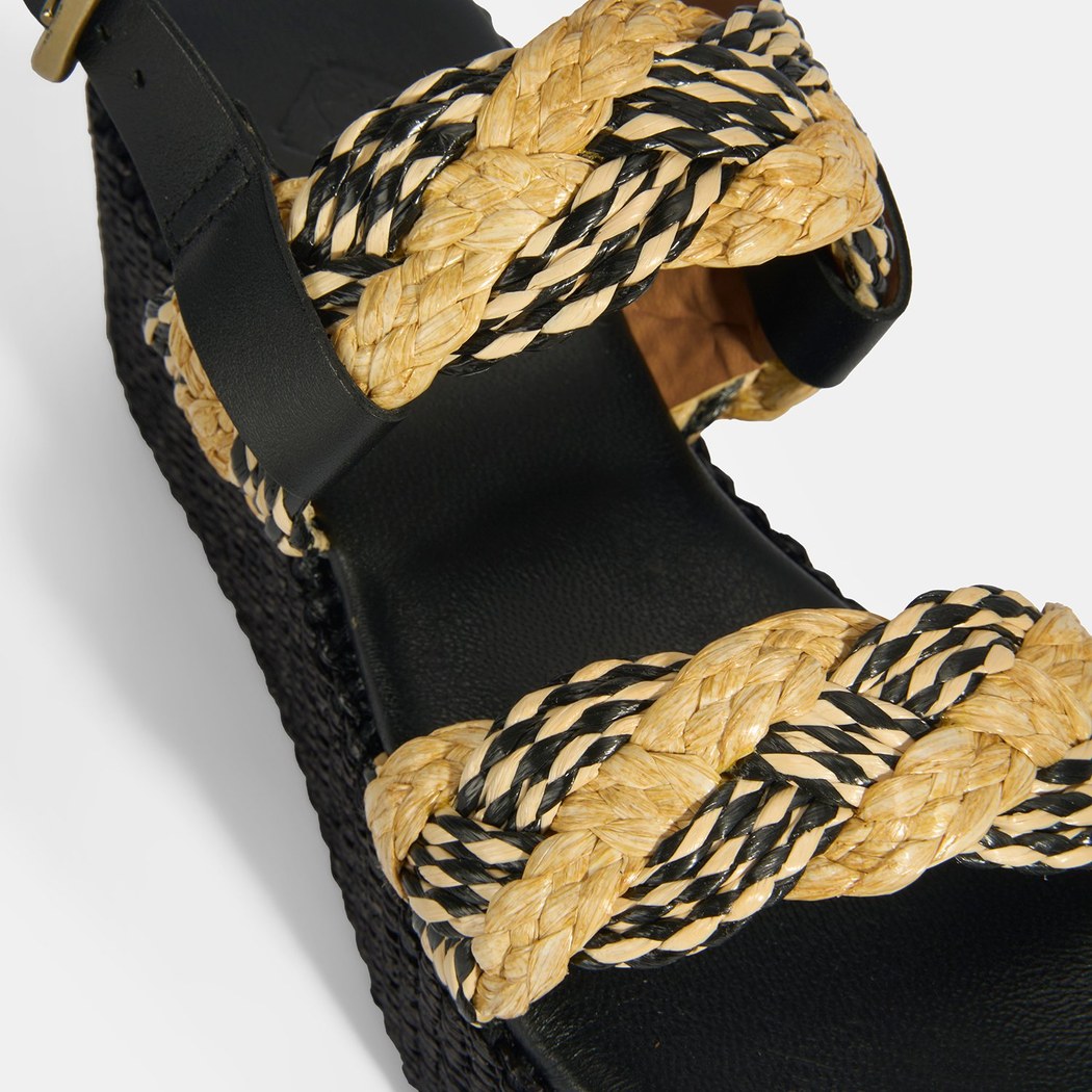 Kadın Siyah Ayarlanabilir Tokalı Hasır Detaylı Sandalet