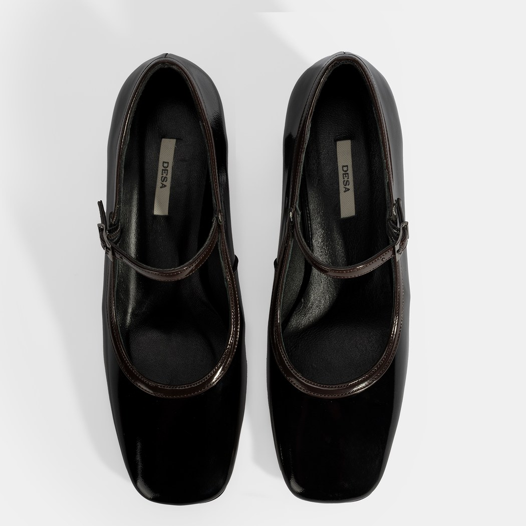 Kadın Siyah Ayarlanabilir Tokalı Kalın Topuklu Klasik Ayakkabı