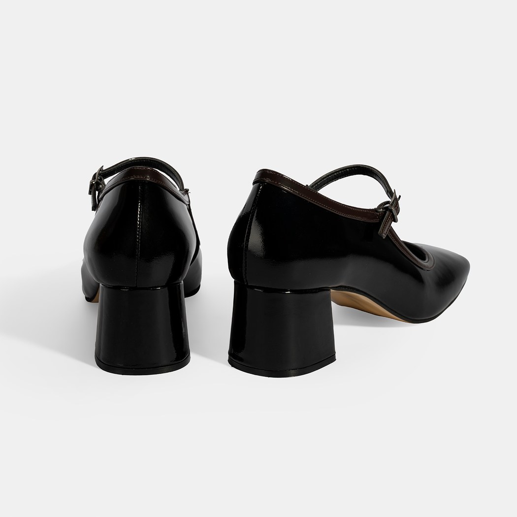 Kadın Siyah Ayarlanabilir Tokalı Kalın Topuklu Klasik Ayakkabı