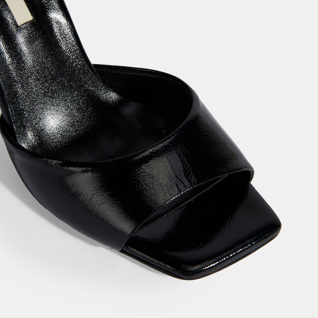 Kadın Siyah Ayarlanabilir Tokalı Rugan Topuklu Sandalet