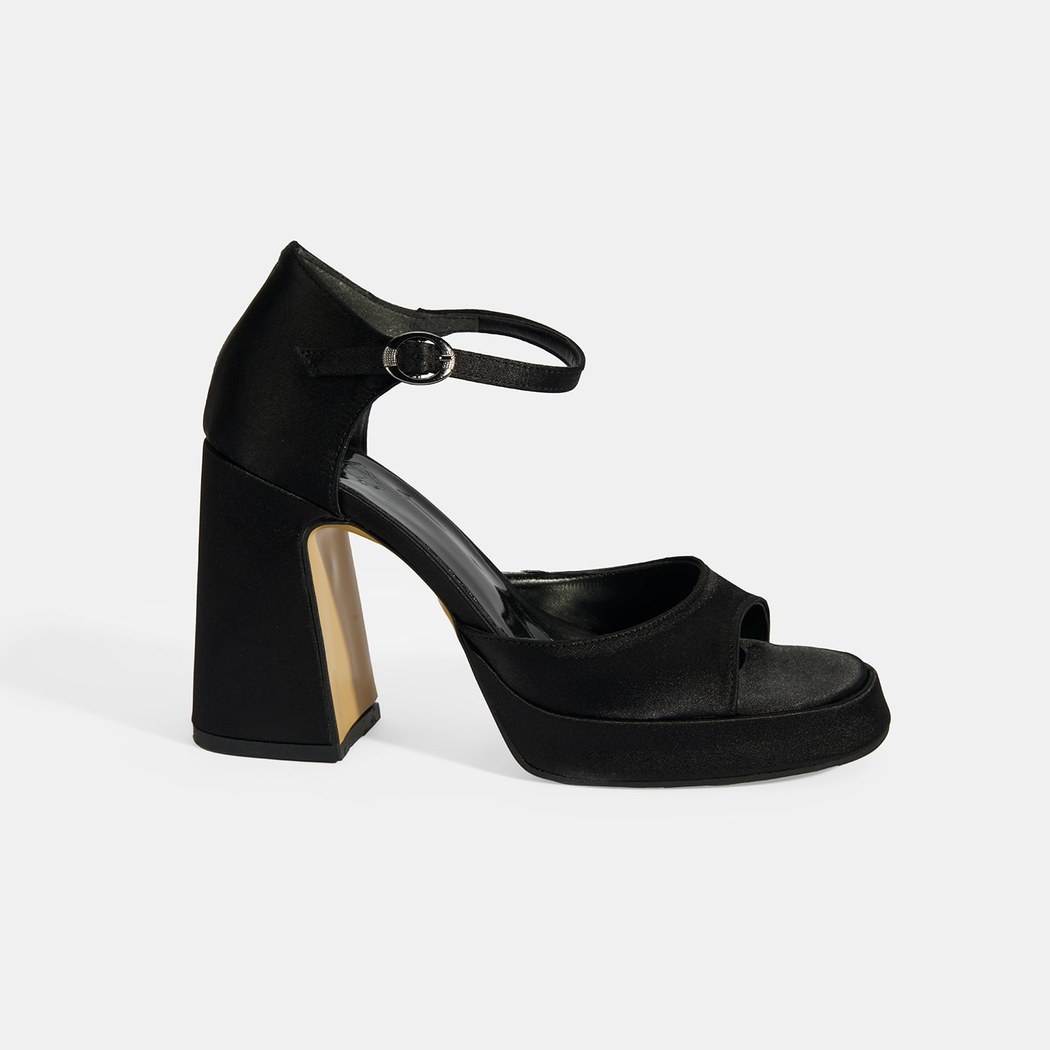 Kadın Siyah Ayarlanabilir Tokalı Saten Topuklu Abiye Sandalet