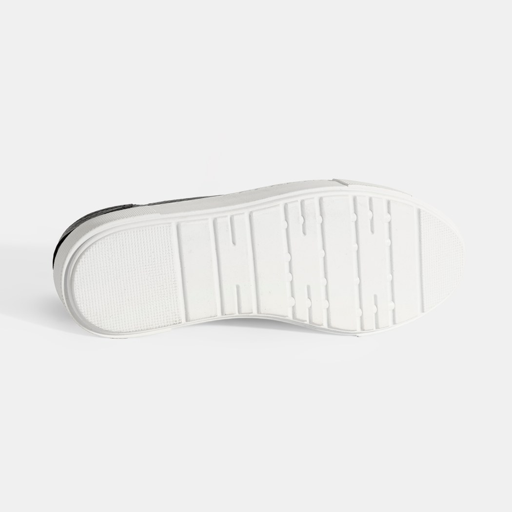 Kadın Siyah Bağcıklı Deri Günlük Ayakkabı