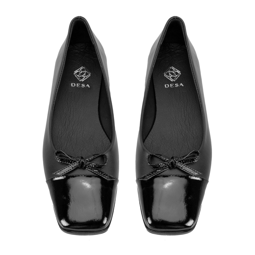 Kadın Siyah Deri Babet