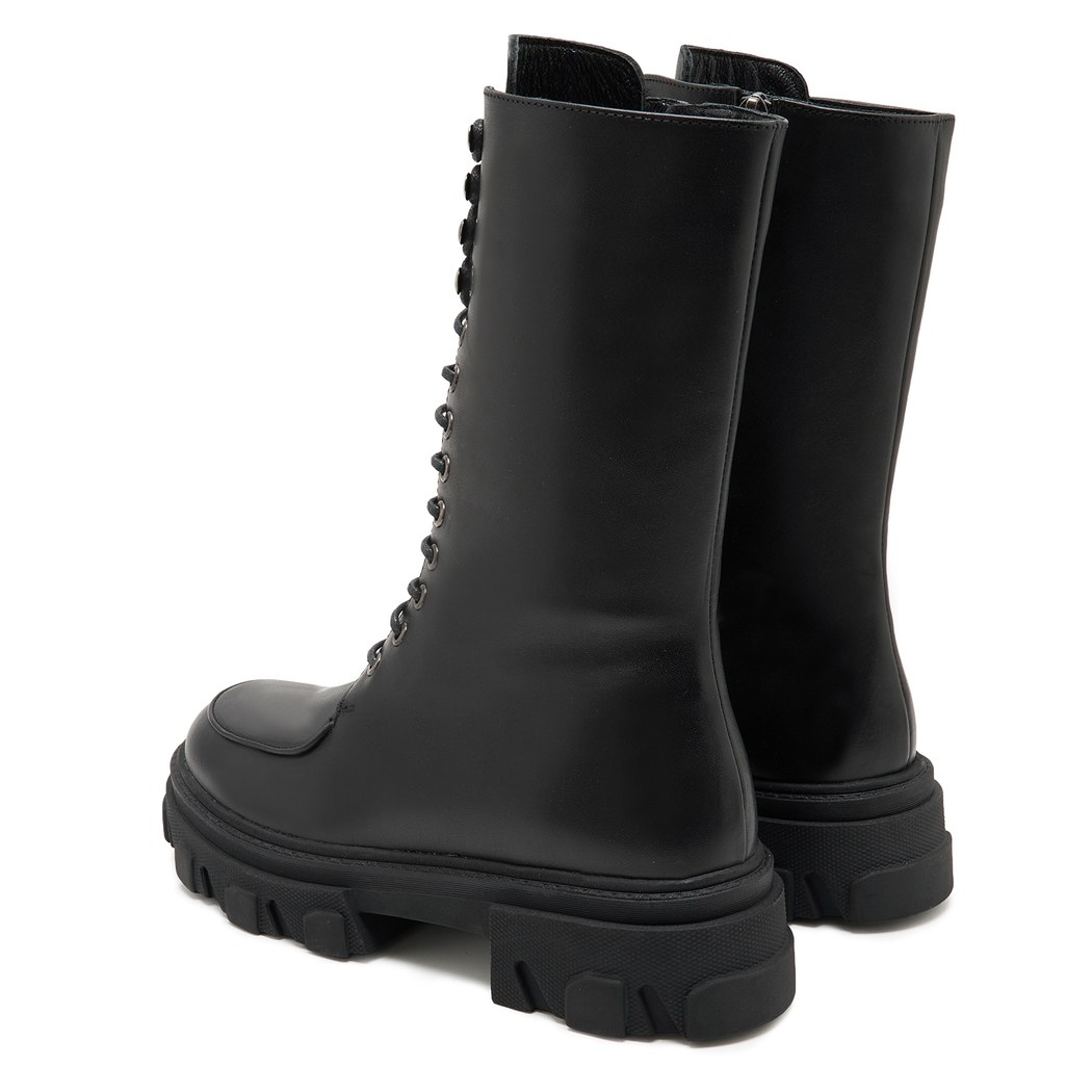 Kadın Siyah Deri Bot