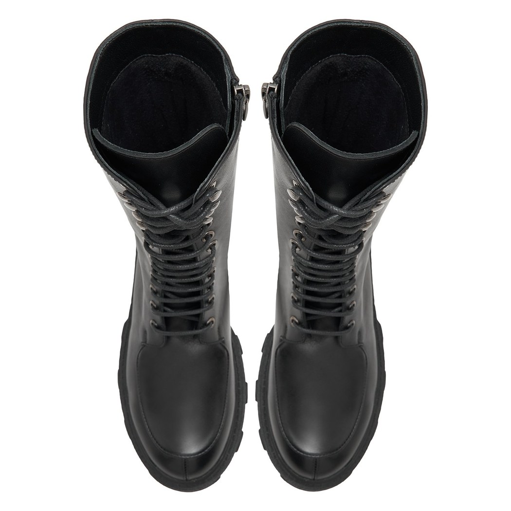 Kadın Siyah Deri Bot